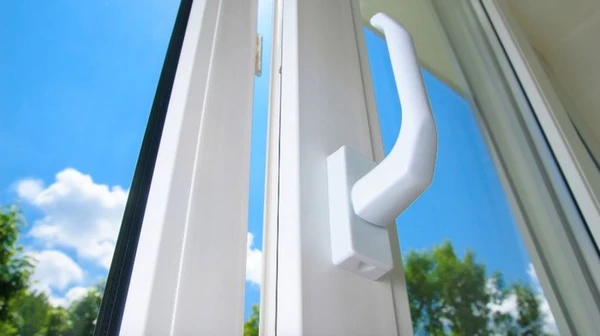 ¿Dónde sustituir yakisni y ventanas elegantes en Dnipro?